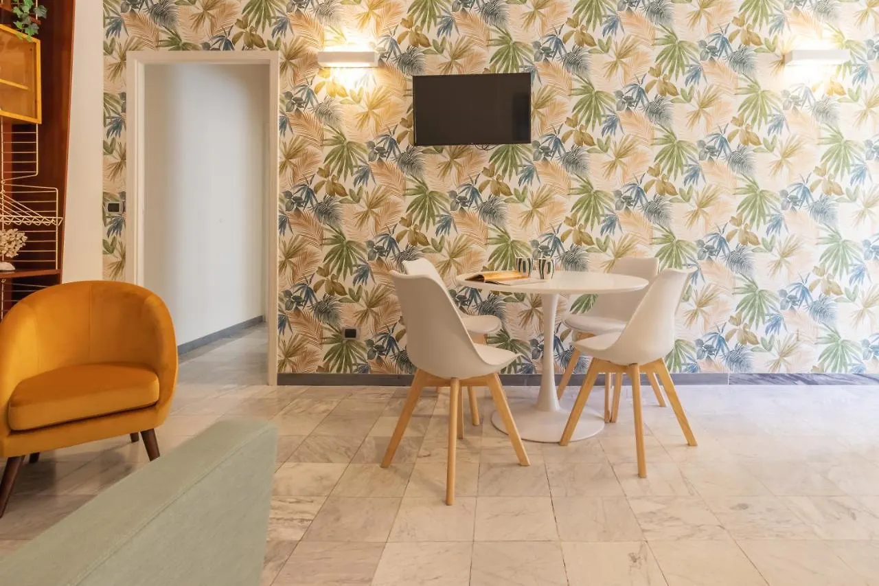 Апартаменты Joivy Wonderful 2Bed Flat In Perfect Centre Милан